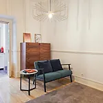 Apartamento W. Lots Of In A Beautiful Terrace Lisboa
