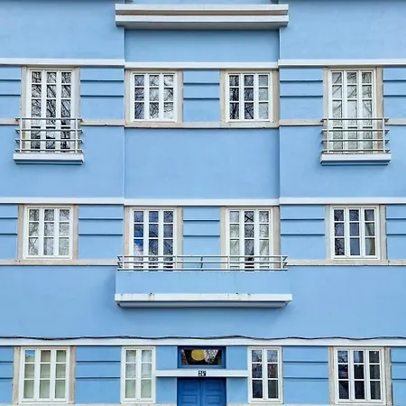 W. Lots Of In A Beautiful Terrace Apartment