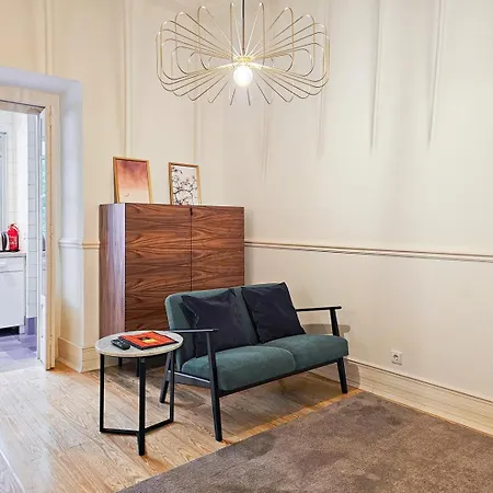 Apartment W. Lots Of In A Beautiful Terrace Lisbon
