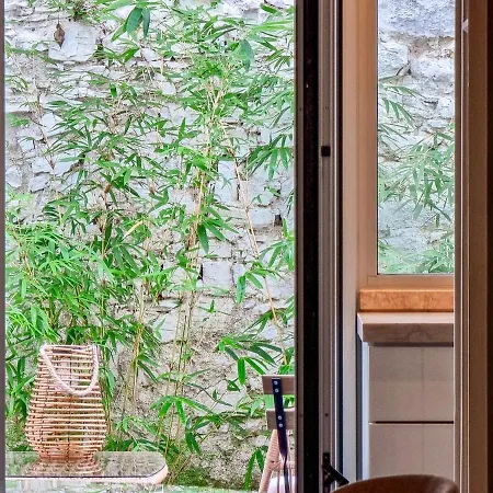 W. Lots Of In A Beautiful Terrace Lizbona