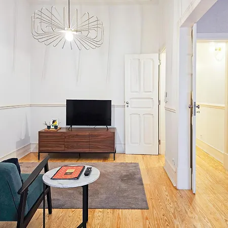 W. Lots Of In A Beautiful Terrace Appartement *